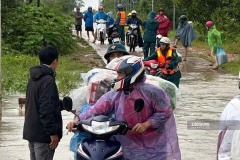 <a href="/xa-hoi" title="Xã hội" rel="dofollow">Xã hội</a>