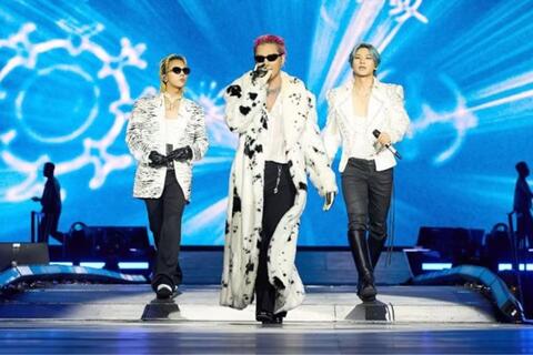 <a href="/xa-hoi" title="Xã hội" rel="dofollow">Xã hội</a>