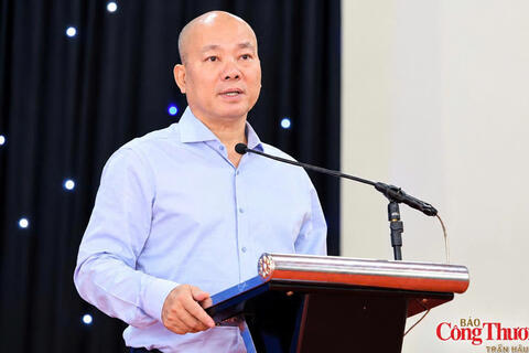 <a href="/doanh-nghiep" title="Doanh nghiệp" rel="dofollow">Doanh nghiệp</a>