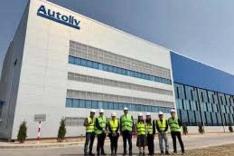 <a href="/doanh-nghiep" title="Doanh nghiệp" rel="dofollow">Doanh nghiệp</a>