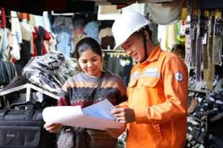 EVNCPC đẩy mạnh tuyên truyền, kiểm tra an toàn điện, phòng chống cháy nổ