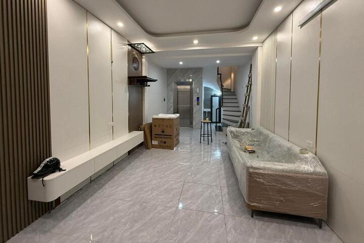 Nhà trong ngõ chỉ đủ một xe lách qua được rao bán từ 4-5 tỉ đồng