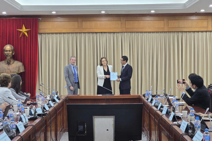 Việt Nam tiếp cận điện hạt nhân bài bản, phù hợp chuẩn mực quốc tế