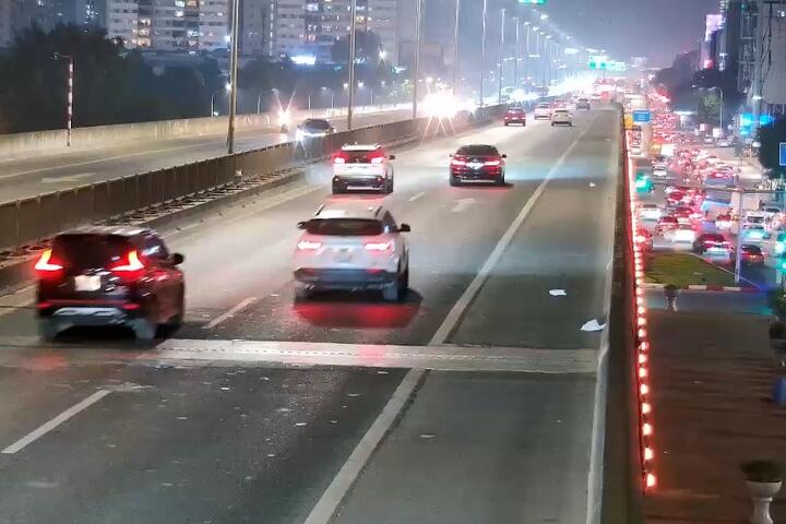 Hà Nội: 674 phương tiện bị phạt nguội qua camera AI trong 4 ngày nghỉ Tết Dương lịch