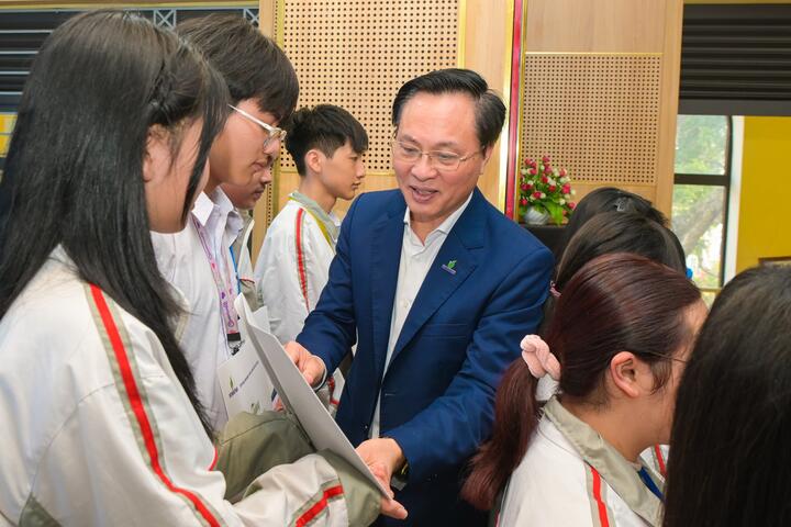 [Chùm ảnh] Petrovietnam chung tay phát triển không gian giáo dục STEM tại Quảng Ninh