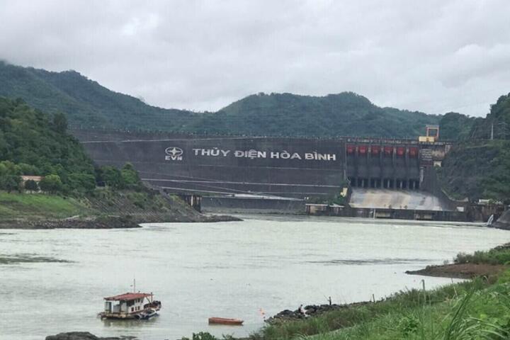 Mực nước của các hồ thủy điện ở miền Bắc ngày 22.1