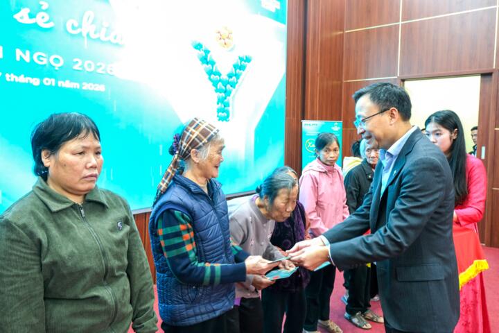 PVFCCo – Phú Mỹ mang Tết đến với hơn 16.000 hộ gia đình khó khăn trên cả nước