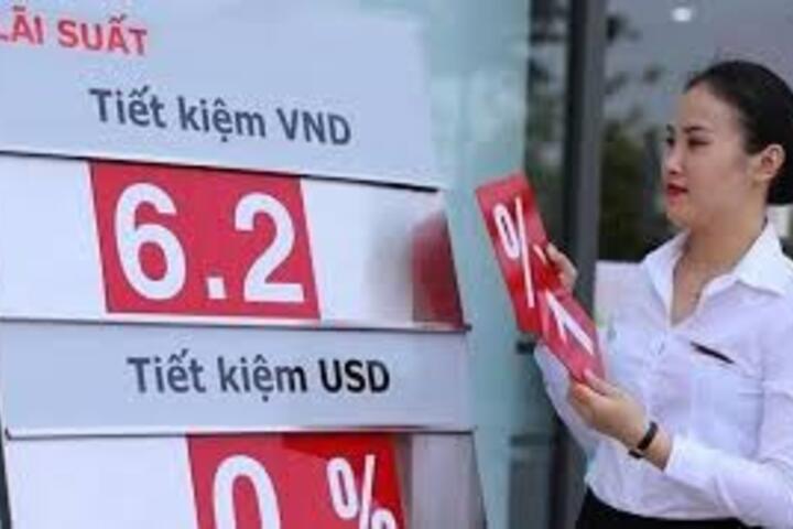 Lãi suất ngân hàng hôm nay 10.4: Điều chỉnh mạnh