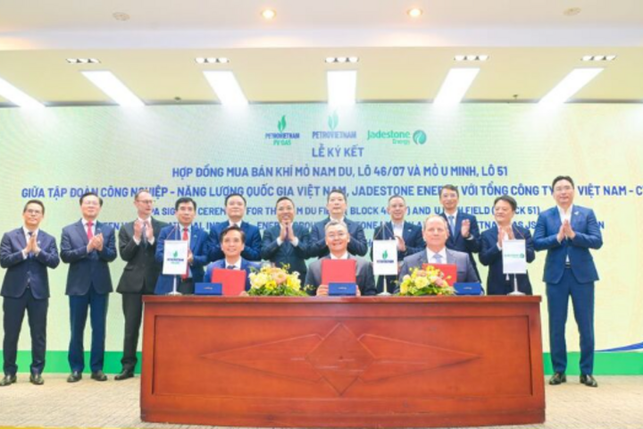 Petrovietnam ký kết các văn kiện của dự án phát triển mỏ Nam Du và U Minh