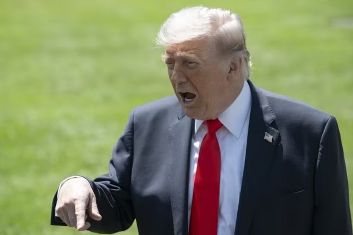 Ông Trump tuyên bố sẽ nắm giữ kho uranium làm giàu của Iran