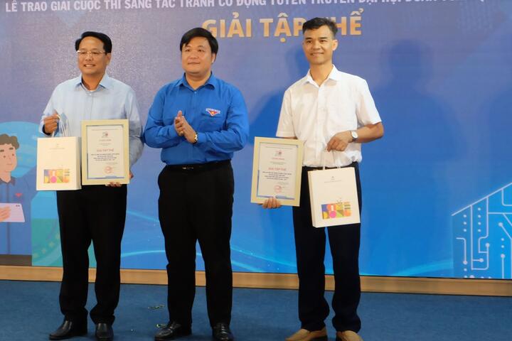 Gần 1.900 tác phẩm tham gia sáng tác tranh cổ động tuyên truyền Đại hội Đoàn XIII