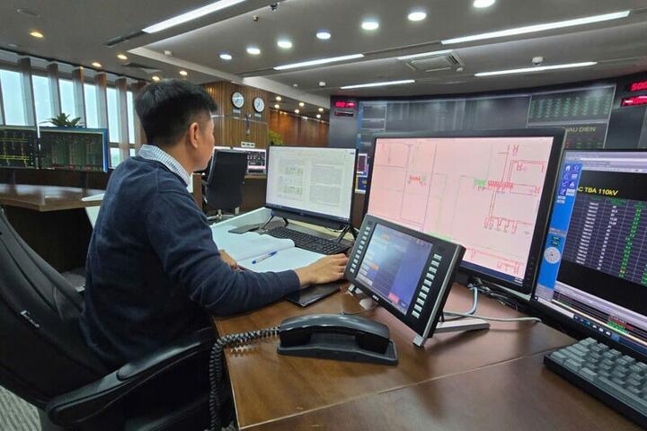 NSMO kích hoạt mọi nguồn lực giữ vững an ninh điện mùa nắng nóng