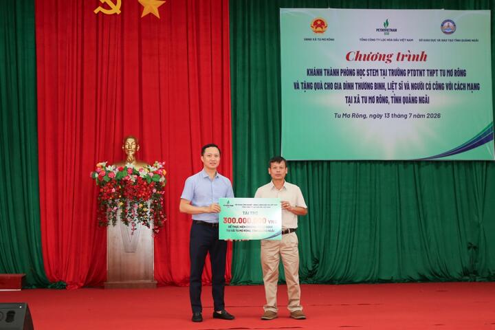 BSR lan tỏa nghĩa tình đến miền Tây Quảng Ngãi, khánh thành 2 phòng STEM tại địa phương