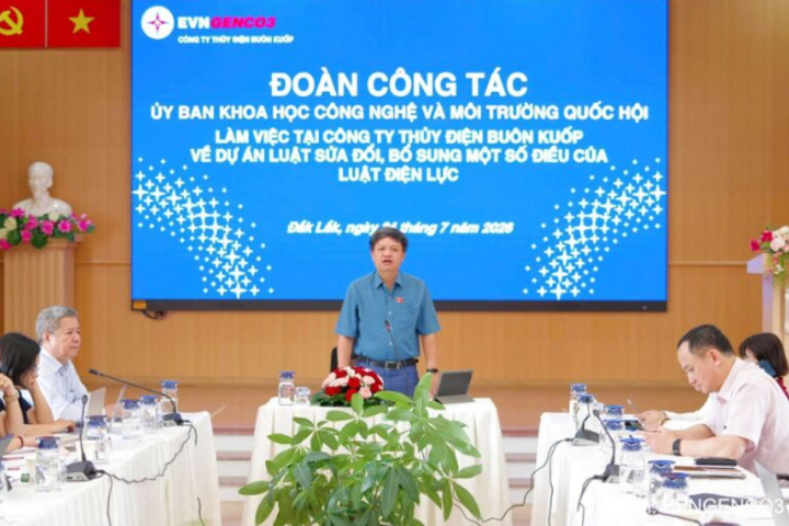 Đoàn công tác của Quốc hội làm việc tại Công ty Thủy điện Buôn Kuốp