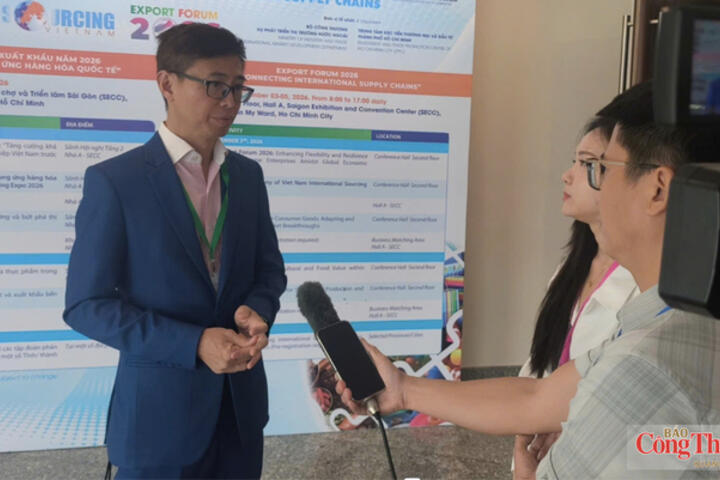 Nhiều công ty Singapore quan tâm tìm hiểu lĩnh vực dịch vụ ở Việt Nam