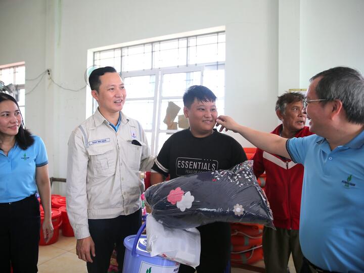 BSR hướng về vùng lũ Đắk Lắk: Những chuyến hàng ấm áp tình người