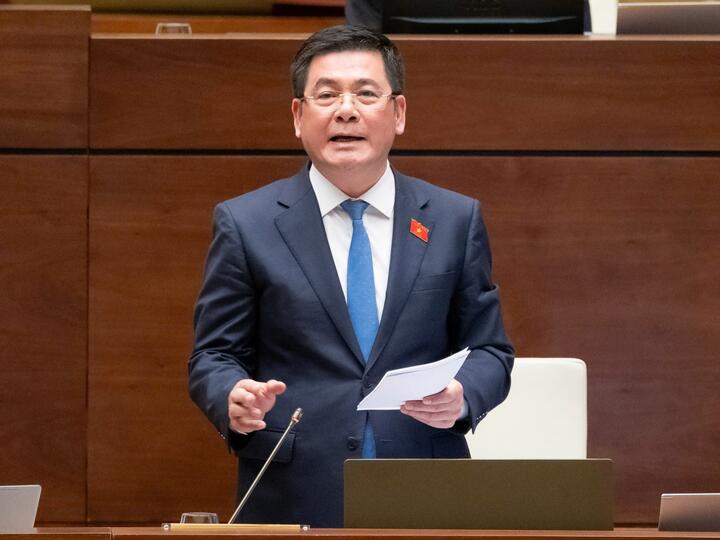 Tháo gỡ điểm nghẽn, tạo hành lang pháp lý mở cho phát triển năng lượng