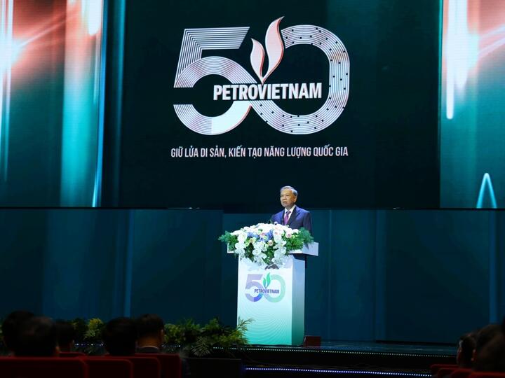 Vai trò của doanh nghiệp dân tộc trong nền kinh tế quốc dân