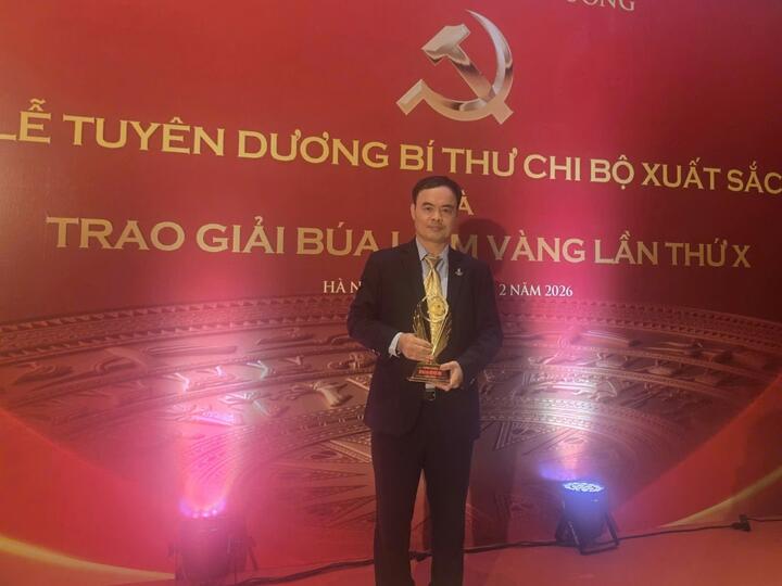 Bí thư Chi bộ xuất sắc Nguyễn Xuân Phong: “Danh hiệu này không dành riêng cho cá nhân tôi”