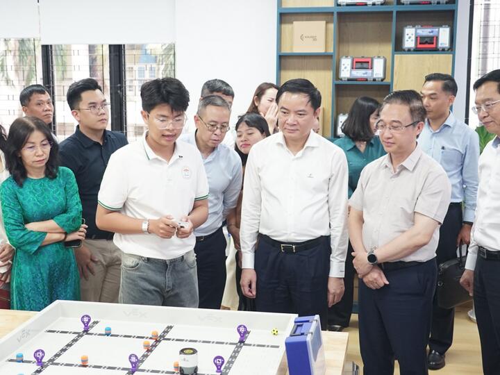 Petrovietnam đồng hành cùng TP Hồ Chí Minh trong đổi mới giáo dục