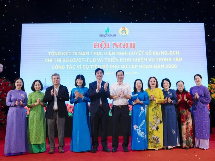 Trưởng Ban Nữ công Công đoàn PV GAS qua các thời kỳ được vinh danh “Giỏi việc nước, đảm việc nhà” giai đoạn 2010 – 2025