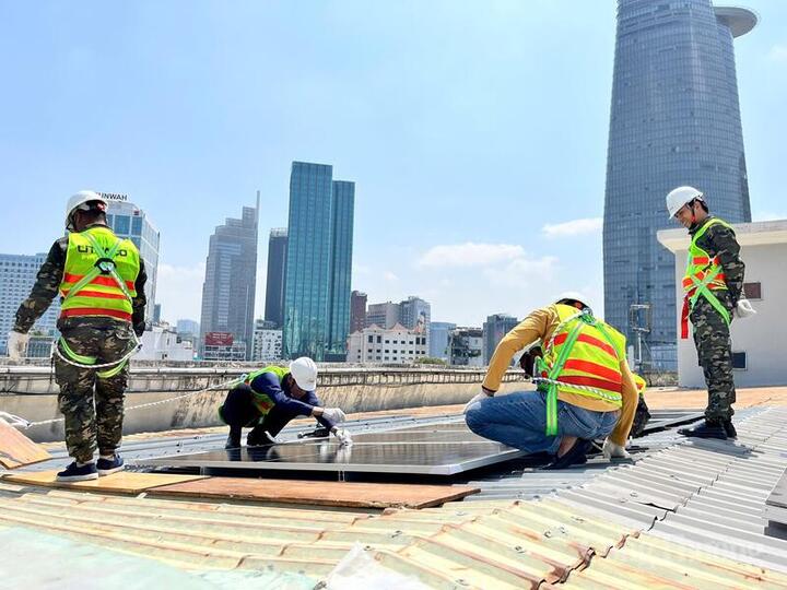 Phát triển điện mặt trời: Lấp khoảng trống nguồn nhân lực chất lượng cao