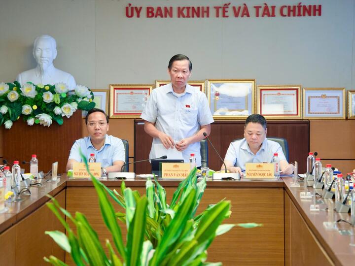 Luật Dầu khí (sửa đổi) cần cắt giảm các khâu trung gian, đảm bảo năng lượng cho phát triển