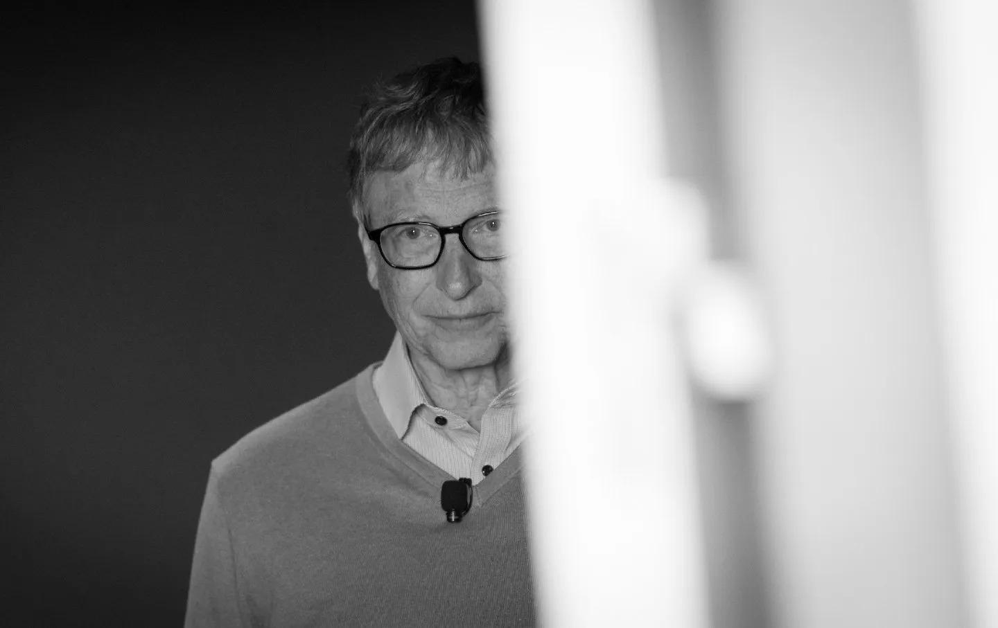 Trong khi nhiều người nghèo đang chết mòn vì COVID-19, Bill Gates lại càng giàu có hơn - Ảnh 2. Trong khi nhiều người nghèo đang chết mòn vì COVID-19, Bill Gates lại càng giàu có hơn - Ảnh 2.