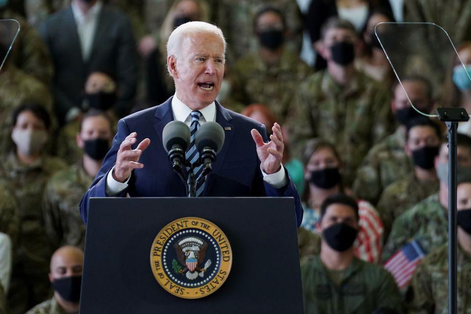 Ông Biden khởi động chuyến công du nước ngoài đầu tiên với cảnh báo đến Nga - Ảnh 1. Ông Biden khởi động chuyến công du nước ngoài đầu tiên với cảnh báo đến Nga - Ảnh 1.