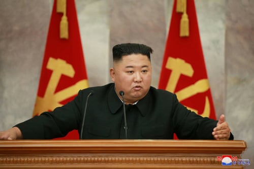 Ông Kim Jong Un đeo đồng hồ giá 12.000 USD - Ảnh 2. Ông Kim Jong Un đeo đồng hồ giá 12.000 USD - Ảnh 2.