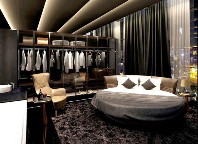Cận cảnh penthouse hơn 200 tỷ của quý ông độc thân Trần Bảo Sơn: Huyền bí, quyền lực, nằm ngay quận 1, view nhìn thẳng Bitexco - Ảnh 8.