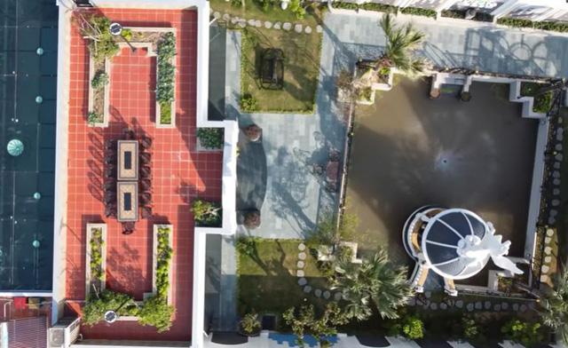 Chiều vợ, đại gia Ninh Bình xây ngay lâu đài 1.500m2 cho nàng về quê nuôi cá và trồng rau - Ảnh 7.