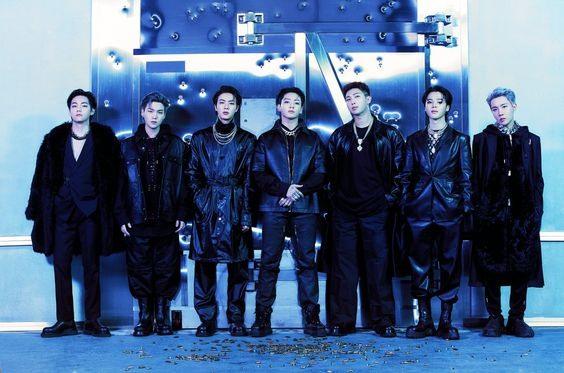 “BTS thậm chí còn không tính đến việc giải tán nhóm. Các thành viên còn không có bất ý kiến nào liên quan đến việc giải tán nhóm“, CEO Park Ji Won khẳng định. Ảnh: Bighit Music