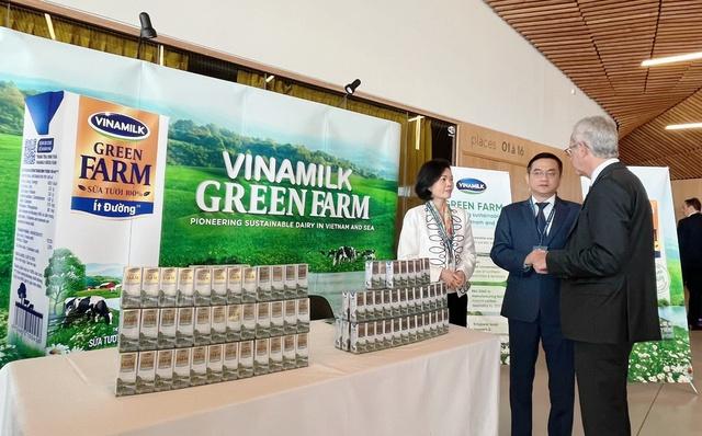 Vinamilk: Đại diện duy nhất từ khu vực Đông Nam Á chia sẻ về mô hình phát triển bền vững của ngành sữa Việt Nam - Ảnh 2. Vinamilk: Đại diện duy nhất từ khu vực Đông Nam Á chia sẻ về mô hình phát triển bền vững của ngành sữa Việt Nam - Ảnh 2.