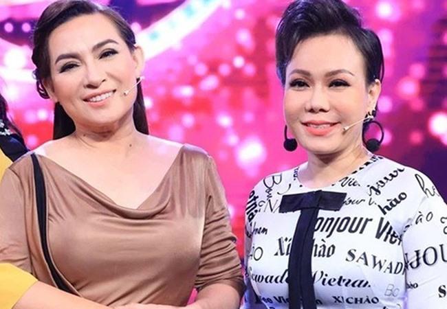 Việt Hương và Phi Nhung là đôi bạn thân thiết, đồng hành cùng nhau nhiều năm. Ảnh: FBNV.