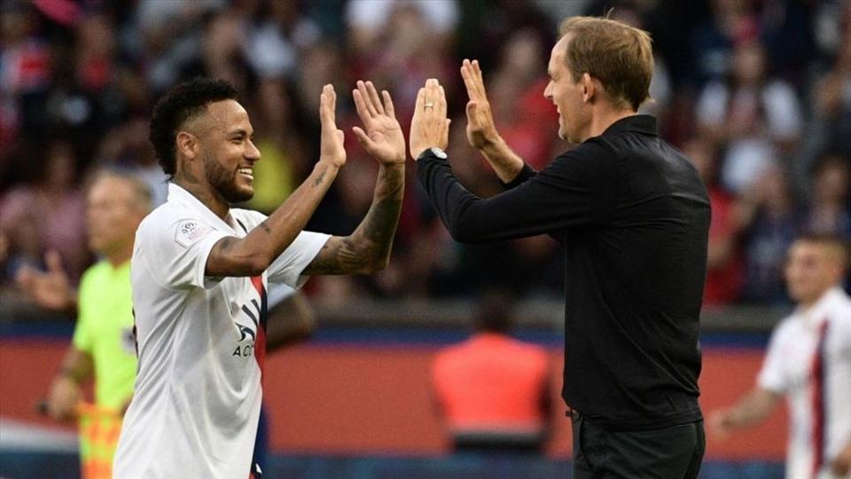 Tuchel có mối quan hệ tốt với Neymar nhưng hiểu rằng mọi thứ sẽ ngoài tầm với nếu Chelsea có thêm Ronaldo. Ảnh: AFP