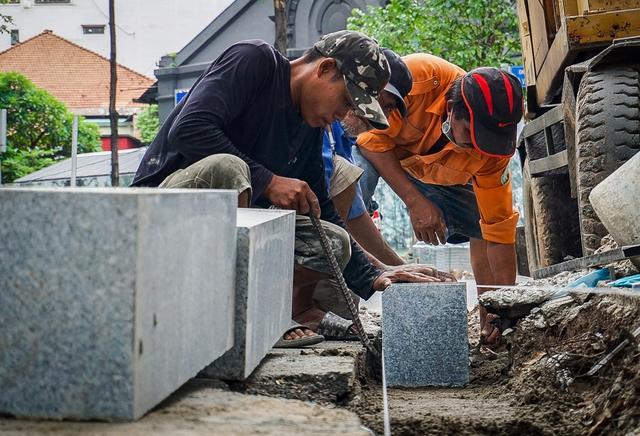 TP.HCM: Cận cảnh công trường biến khu vực hồ Con Rùa thành phố đi bộ - Ảnh 4.