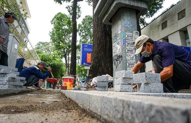 TP.HCM: Cận cảnh công trường biến khu vực hồ Con Rùa thành phố đi bộ - Ảnh 3.