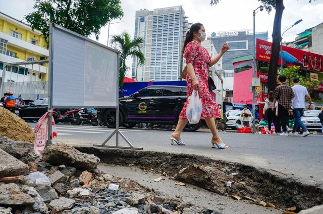 TP.HCM: Cận cảnh công trường biến khu vực hồ Con Rùa thành phố đi bộ - Ảnh 5.