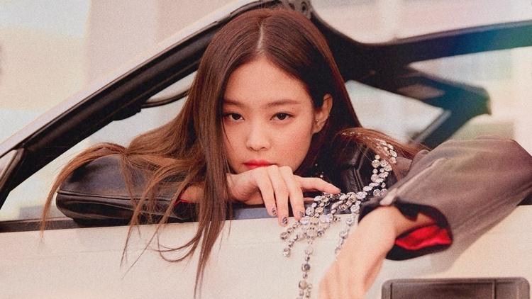 Jennie bị thương, gặp áp lực, fan lo cho màn trở lại của Blackpink sắp tới