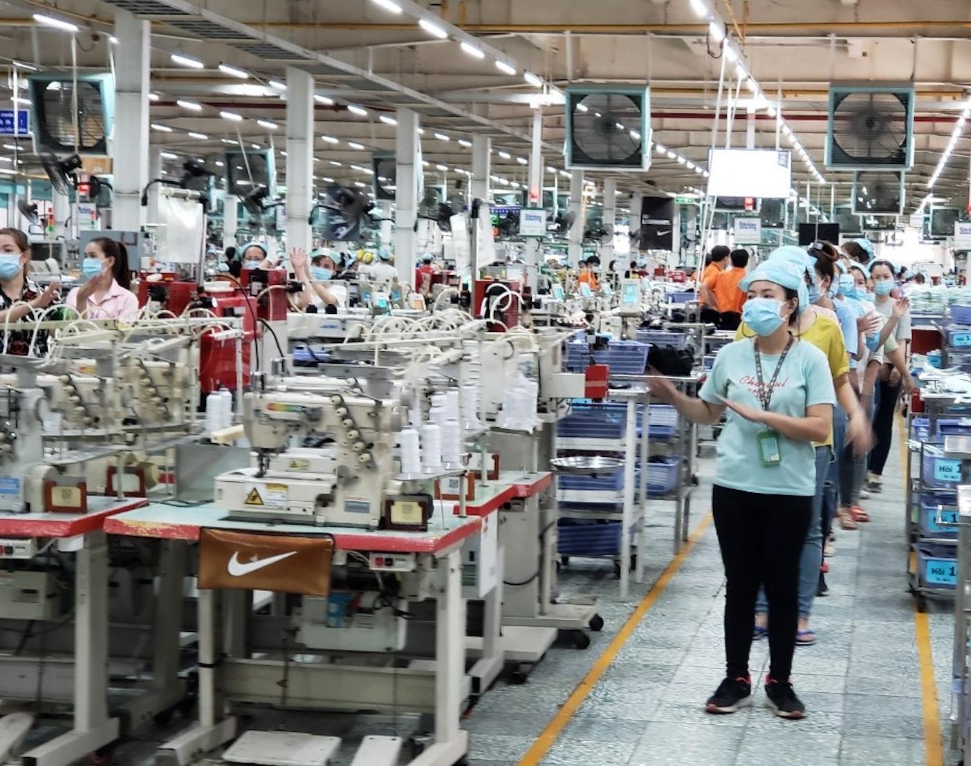 Chuyển gần 1 tỉ đồng tiền hỗ trợ thuê nhà trọ cho 600 người lao động