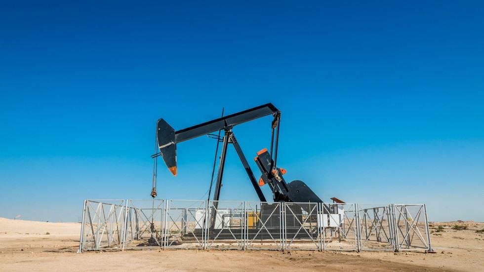 Saudi Arabia đáp trả cáo buộc của Mỹ khi OPEC giảm 2 triệu thùng dầu