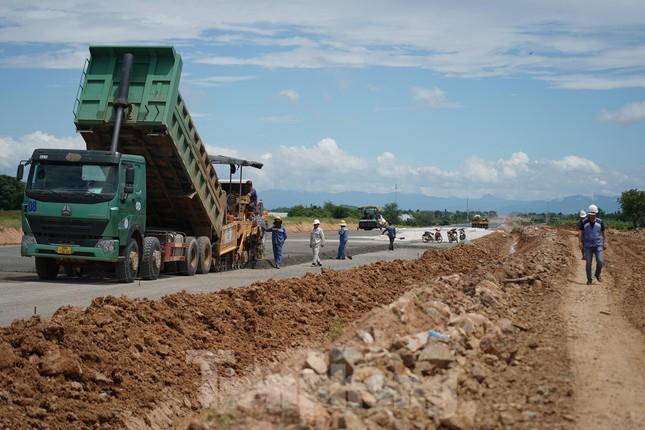 Lộ diện hình hài cao tốc Phan Thiết-Vĩnh Hảo trị giá gần 11.000 tỷ đồng - Ảnh 14.