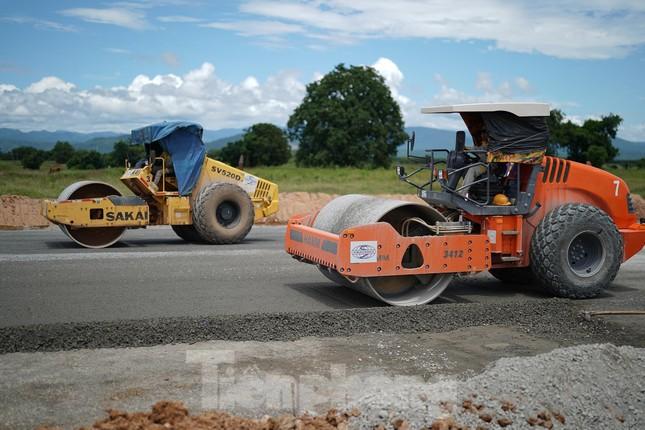 Lộ diện hình hài cao tốc Phan Thiết-Vĩnh Hảo trị giá gần 11.000 tỷ đồng - Ảnh 18.