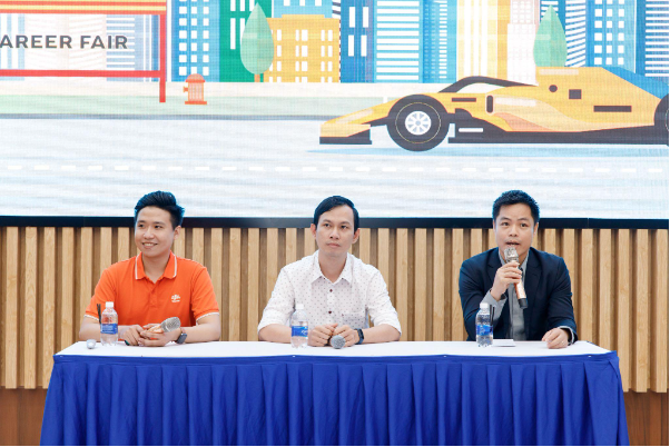 FPT Telecom International cùng Amazon Web Services chia sẻ về vấn đề tuyển dụng cho sinh viên - Ảnh 2.