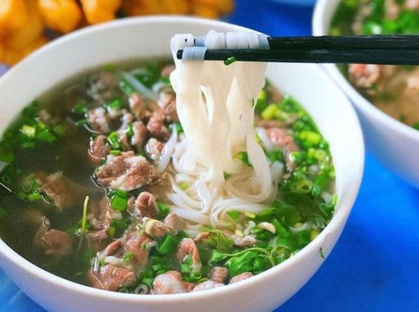 Giải oan cho lời đồn mì chính gây buồn nôn, chóng mặt - Ảnh 1.