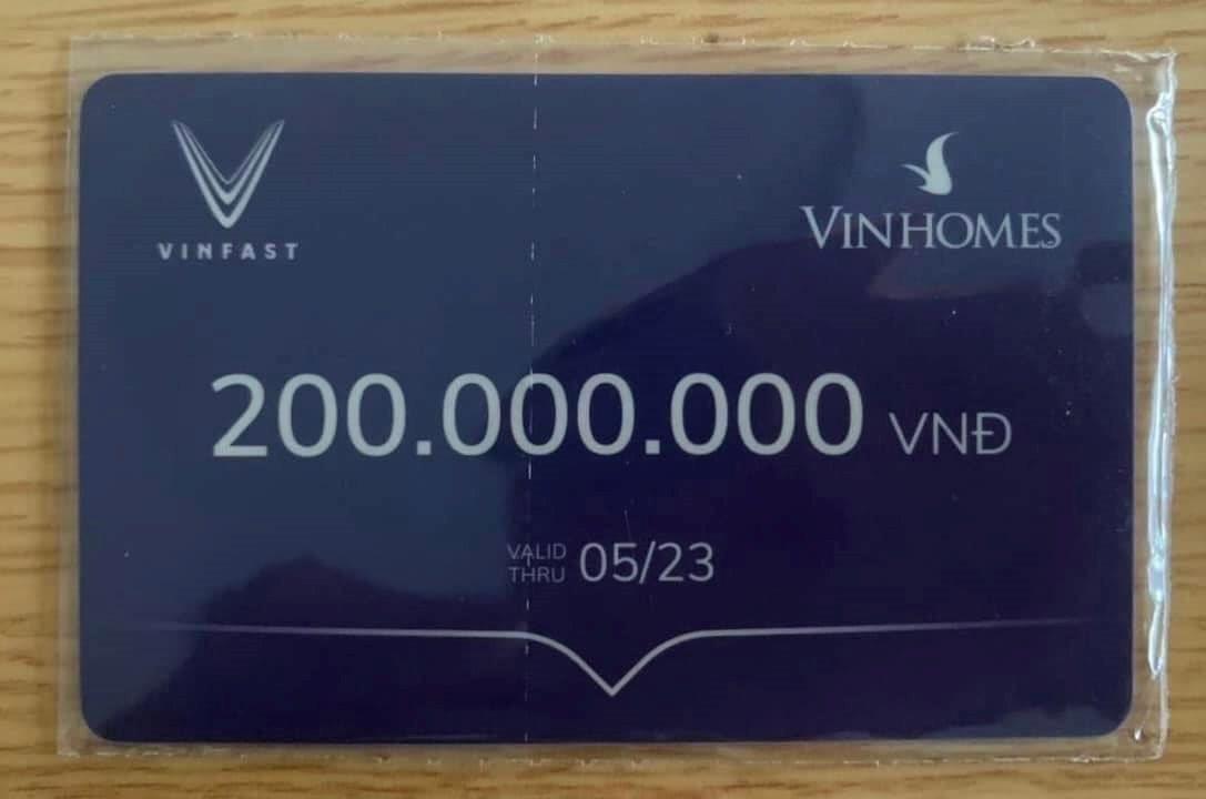 Voucher VinFast bất ngờ tăng giá mạnh, dân buôn rủ nhau gom hàng - Ảnh 1.