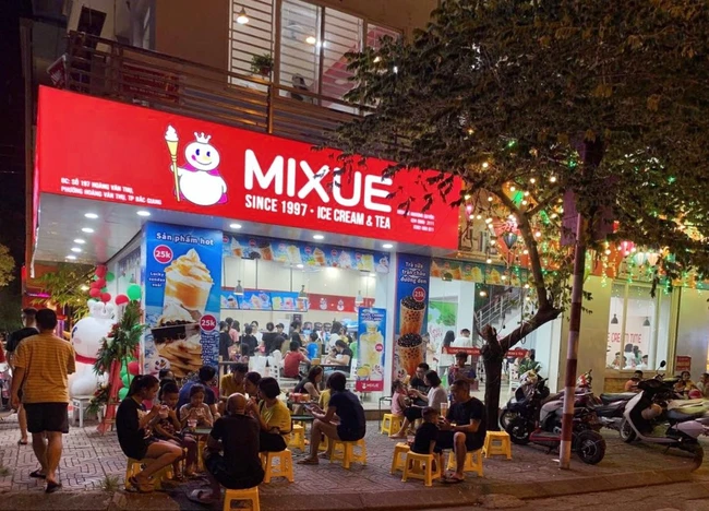 "Đế chế thầm lặng" Mixue: Bán kem với giá 5k, trà sữa giá 25k không đối thủ nào cạnh tranh lại - Ảnh 3.