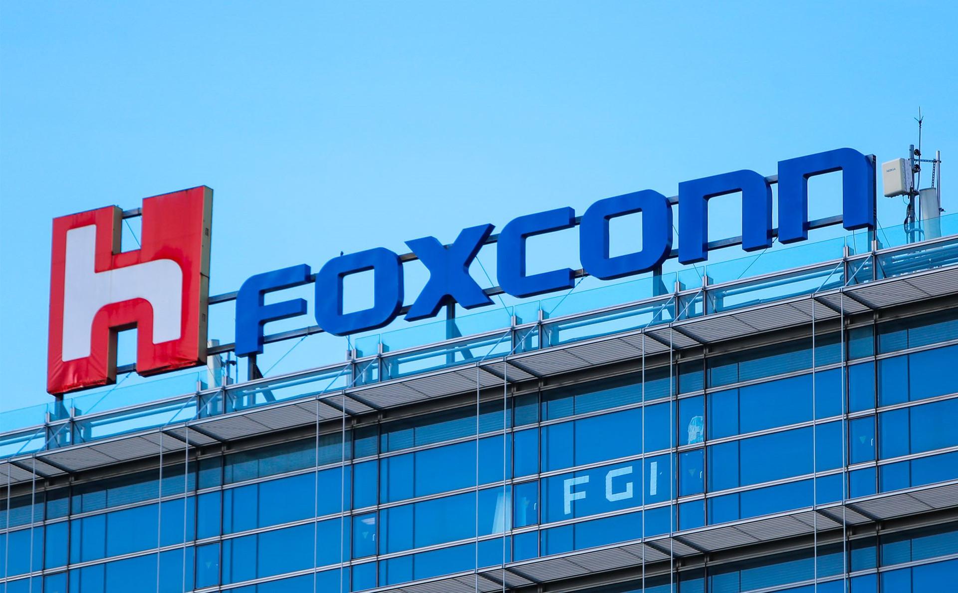 Foxconn bế tắc với xe điện: Chi 230 triệu USD sau 5 tháng chỉ sản xuất được 40 xe bán tải, bị nhận định ‘còn lâu mới thực hiện được giấc mơ’ - Ảnh 1.