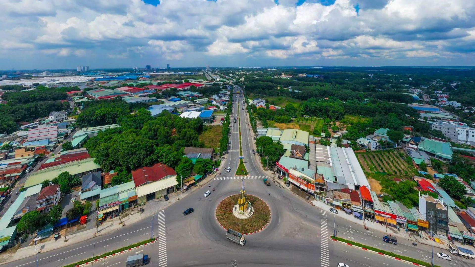 [Photo Essay] Loạt bất động sản đón chờ Tân Uyên lên thành phố trong năm 2023 - Ảnh 2.